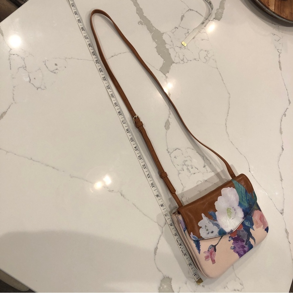 Antik Kraft NEW Small Pink Floral Faux Leather Vegan Crossbody Handbag Purse - Picture 14 of 16